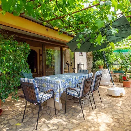 Awesome In With Kitchen *