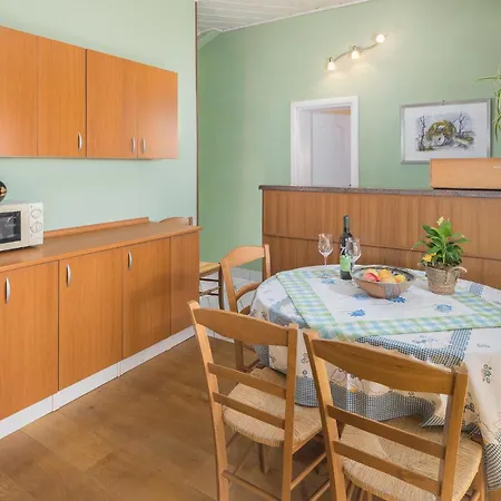 Awesome In With Kitchen Apartment